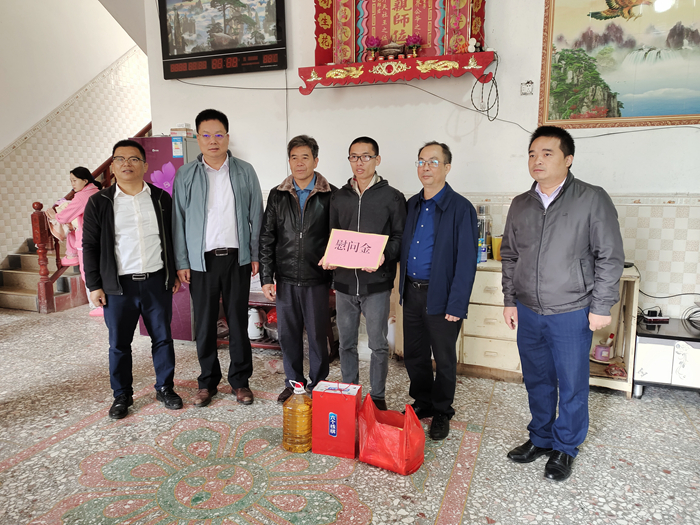 AG³¬Íæ»áµç¾º¾ãÀÖ²¿(ÖйúÇø)¡¤¼¯ÍÅ