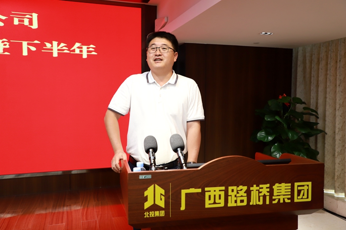 AG超玩会电竞俱乐部(中国区)·集团