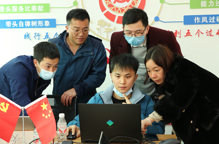 AG超玩会电竞俱乐部(中国区)·集团