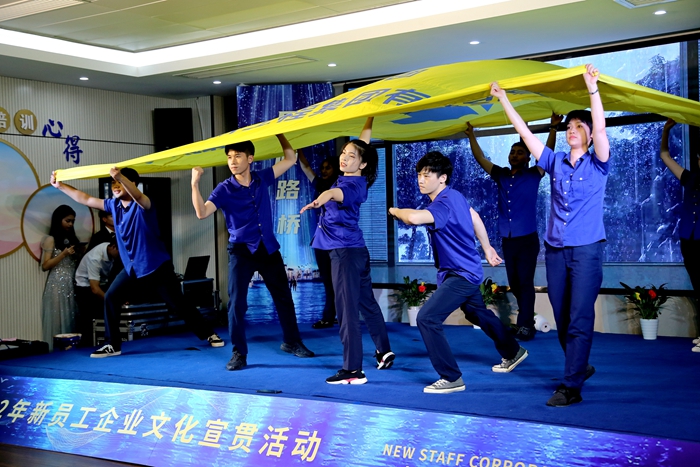 AG超玩会电竞俱乐部(中国区)·集团
