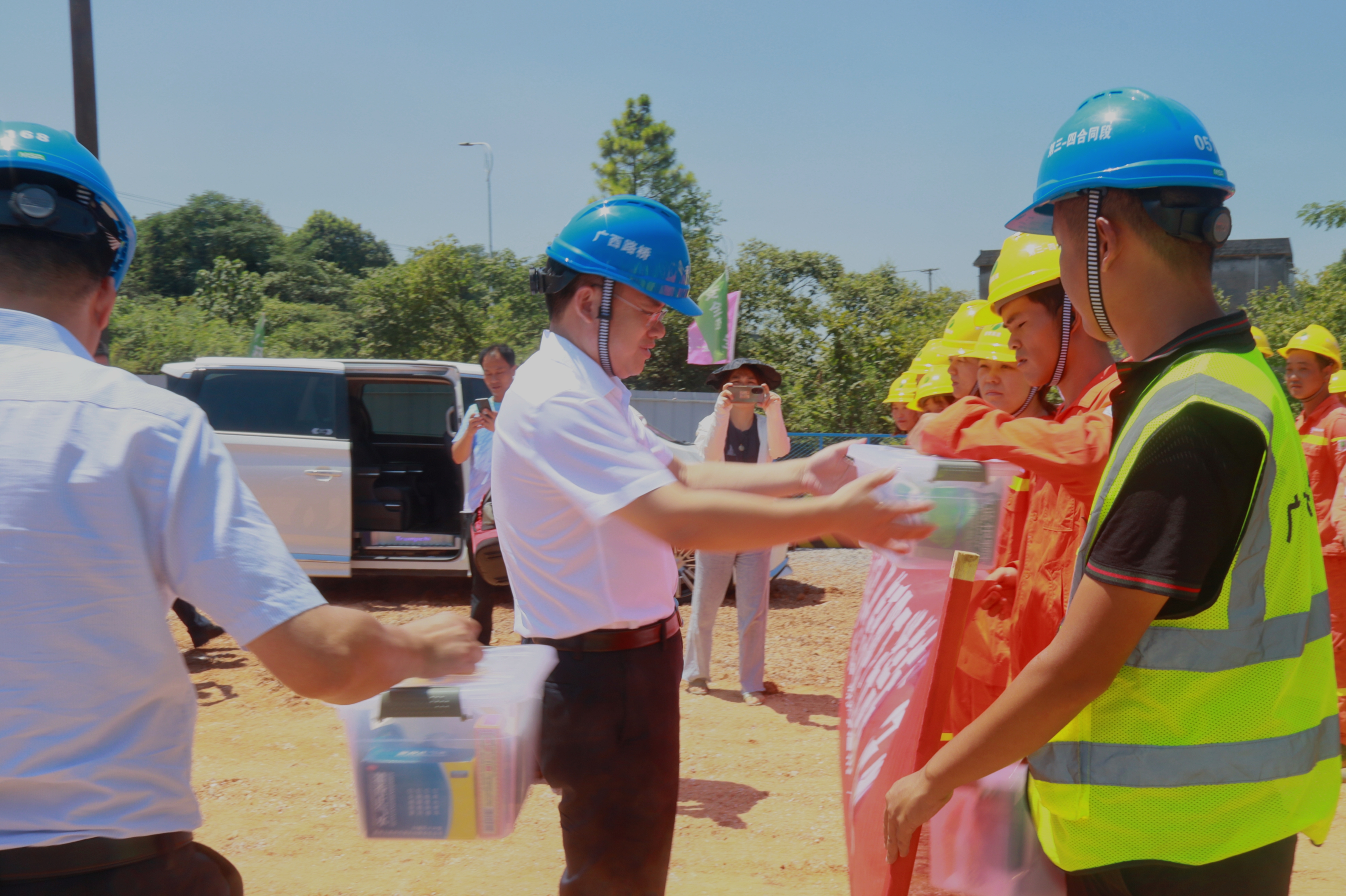 AG超玩会电竞俱乐部(中国区)·集团