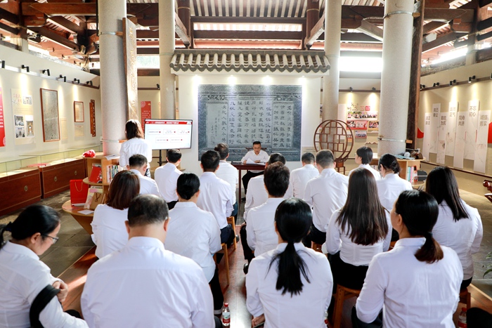 AG超玩会电竞俱乐部(中国区)·集团