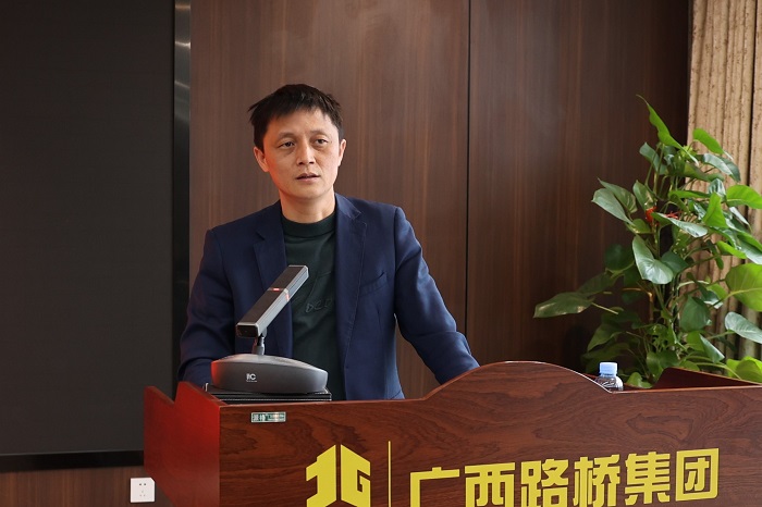 AG超玩会电竞俱乐部(中国区)·集团