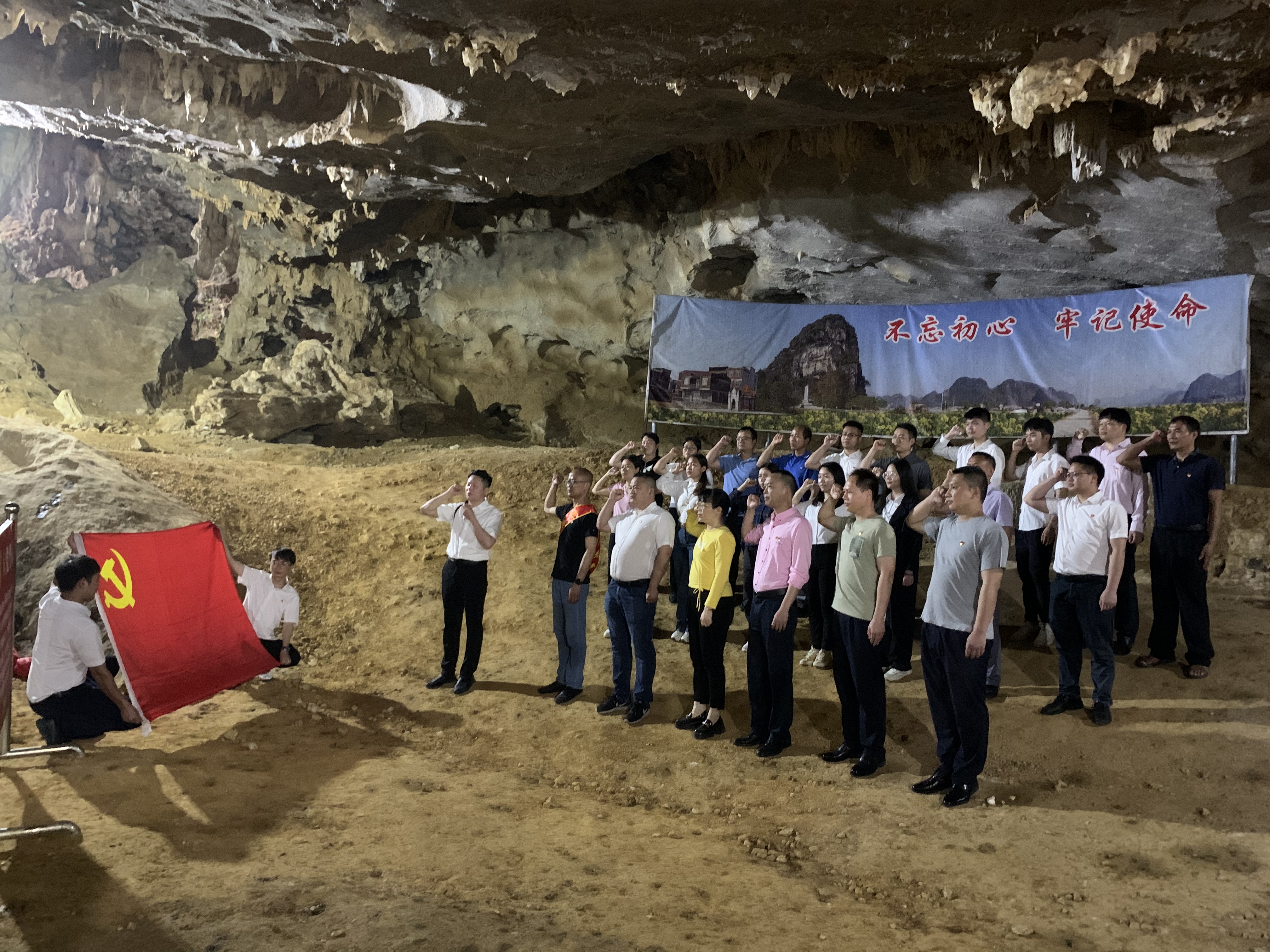 AG超玩会电竞俱乐部(中国区)·集团