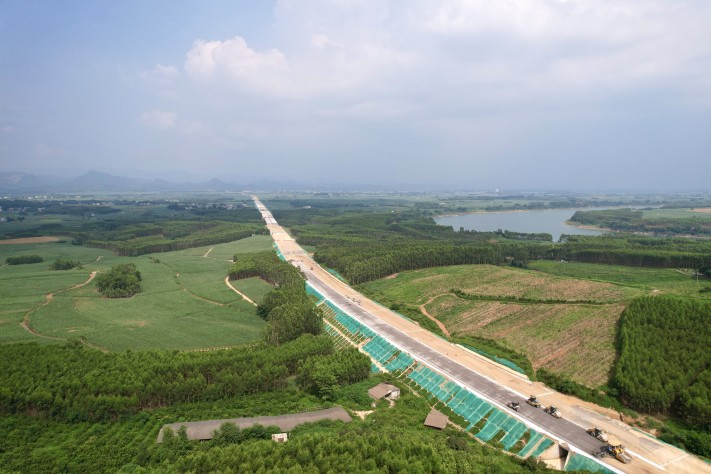 AG超玩会电竞俱乐部(中国区)·集团