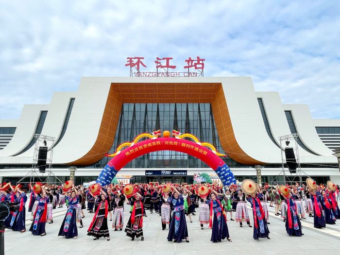 AG超玩会电竞俱乐部(中国区)·集团