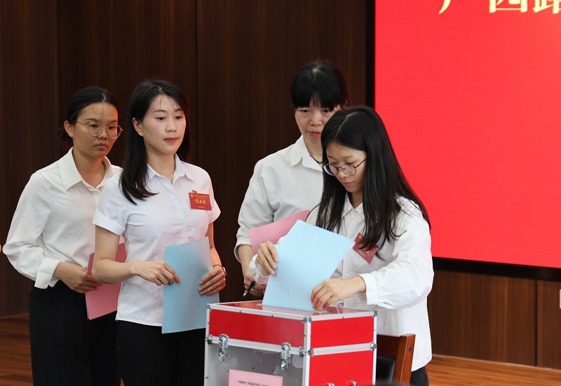 AG³¬Íæ»áµç¾º¾ãÀÖ²¿(ÖйúÇø)¡¤¼¯ÍÅ