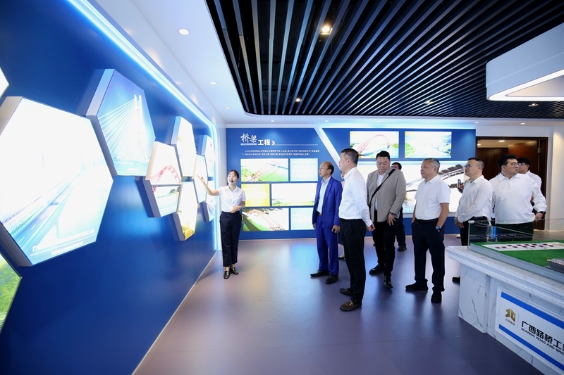 AG超玩会电竞俱乐部(中国区)·集团